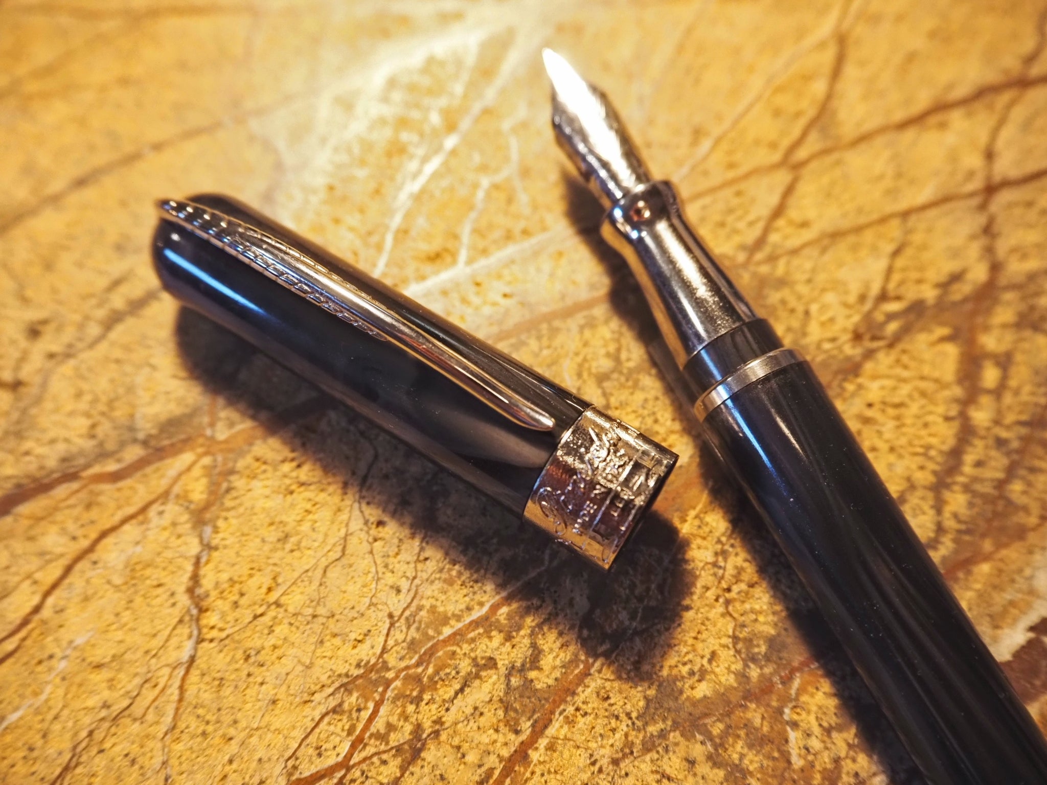 Pineider Avatar UR Fountain Pen - Riace Bronze