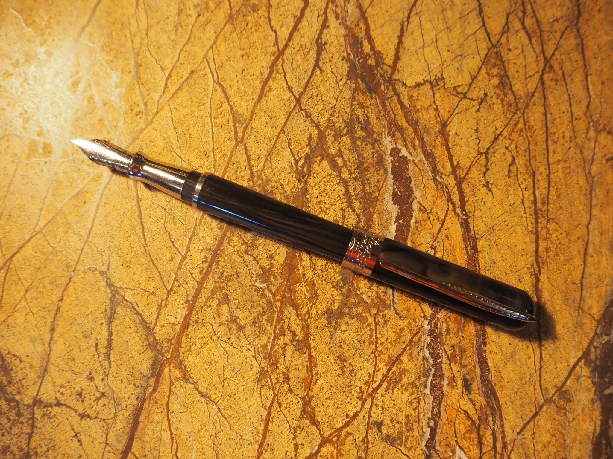 Pineider Avatar UR Fountain Pen - Riace Bronze